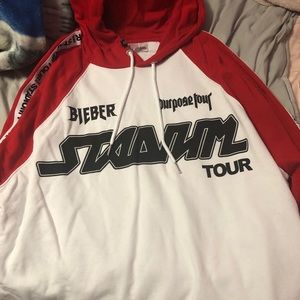 Justin Bieber oversized hoodie